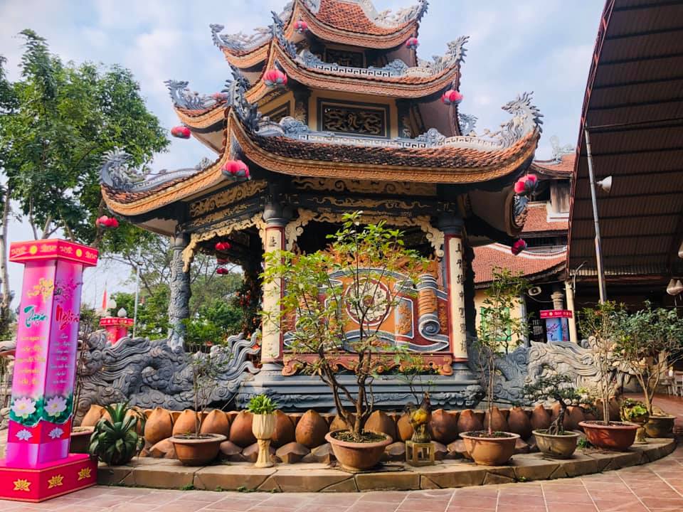 Chùa Diên Phúc, Huyện Hoài Đức là một trong những ngôi chùa cổ kính bậc nhất tại khu vực ngoại thành Hà Nội.