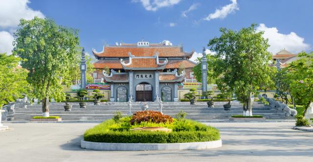 Đại Từ Ân - Ngôi Chùa & Trường Phật Học Nằm Trong Khu Đô Thị Sinh Thái Cao Cấp Đan Phượng, Hà Nội