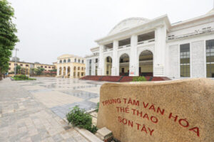 ⭐ Mái Ngói Sơn Tây – Nét Giao Thoa Giữa Di Sản Cổ Kính và Kiến Trúc Hiện Đại